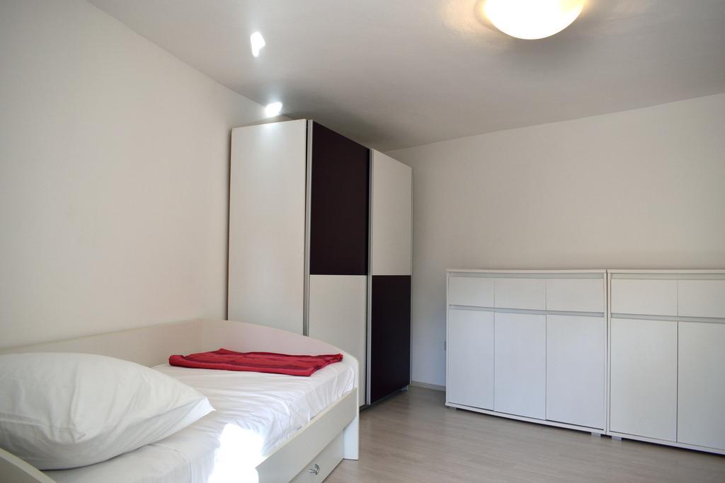 Aurelia Apartment Liznjan Exterior photo